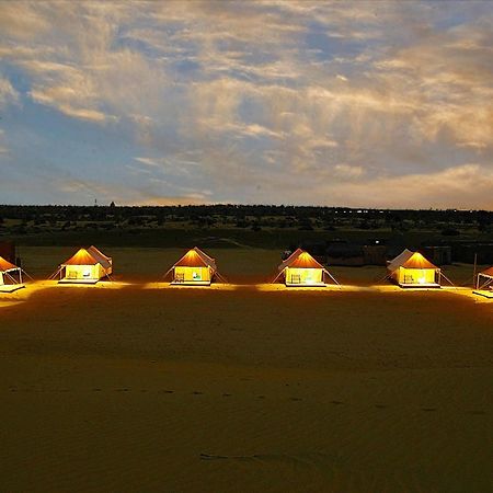 Hôtel Moonlight Oasis Camp à Jaisalmer Extérieur photo